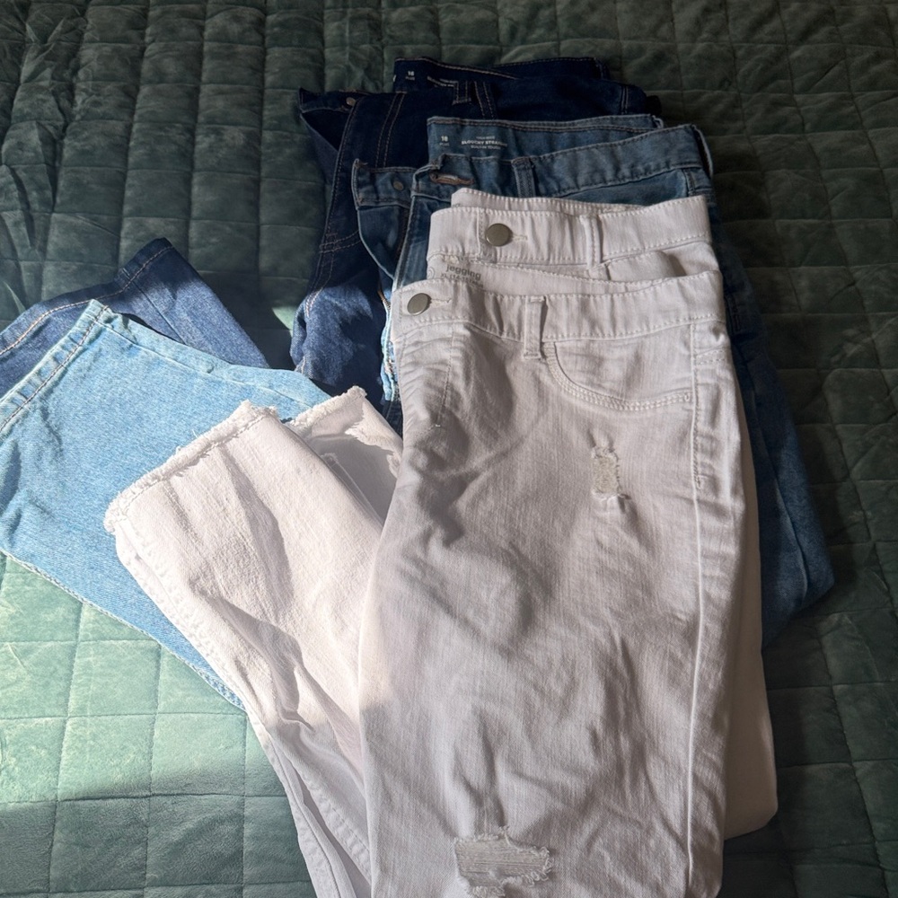 Old Navy and Wonder Nation  Girl straight Jeans - White, Light Blue, Dark Blue